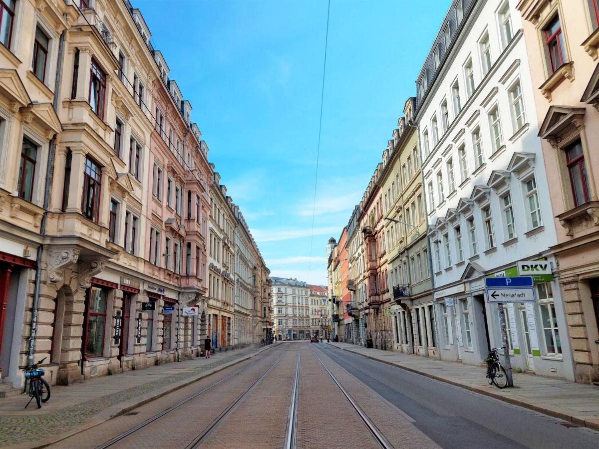 Apartment 5 Min Zur Elbe, Helle Geraeumige 2-raum-whg, Neustadt, Lage *