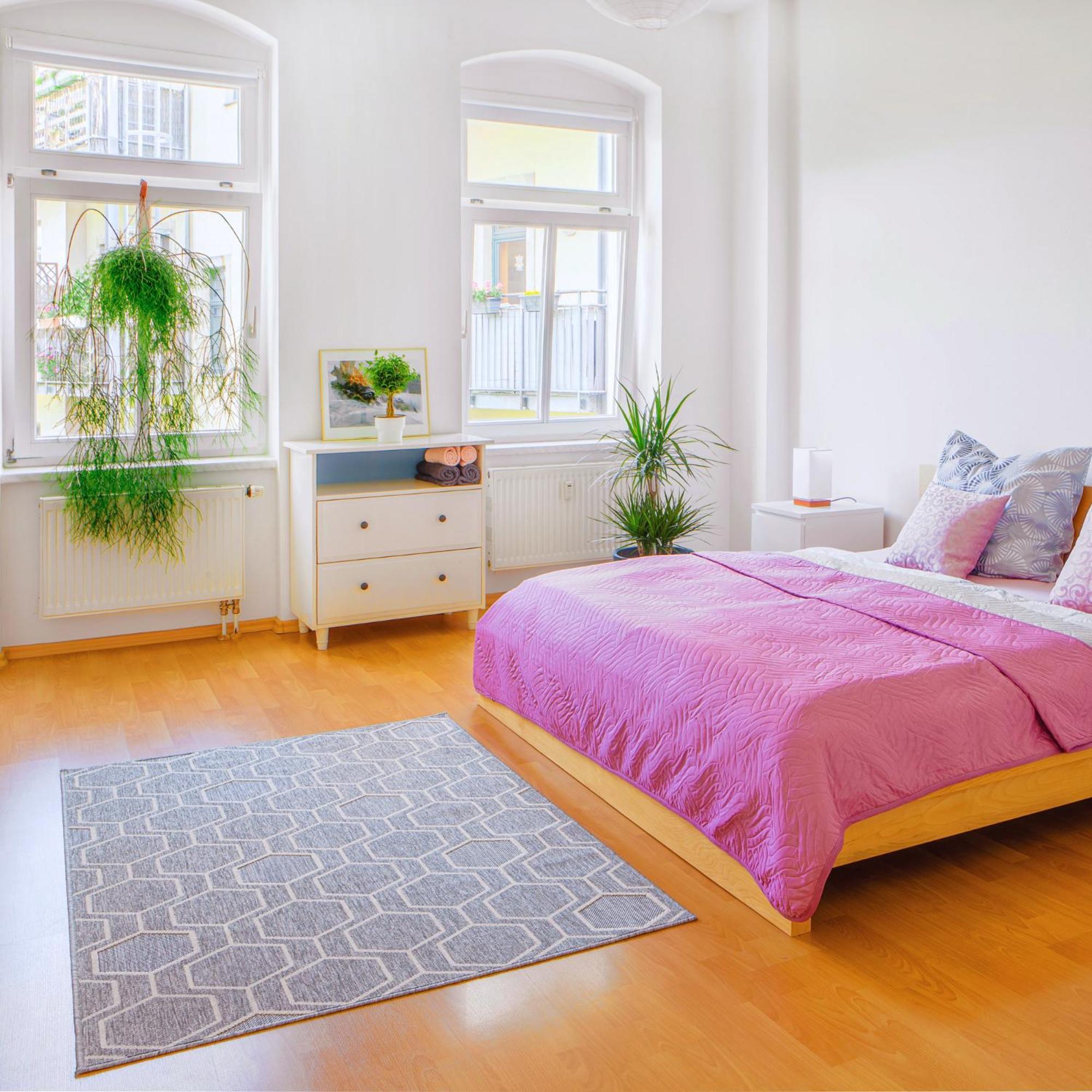 Apartment 5 Min Zur Elbe, Helle Geraeumige 2-raum-whg, Neustadt, Lage Dresden